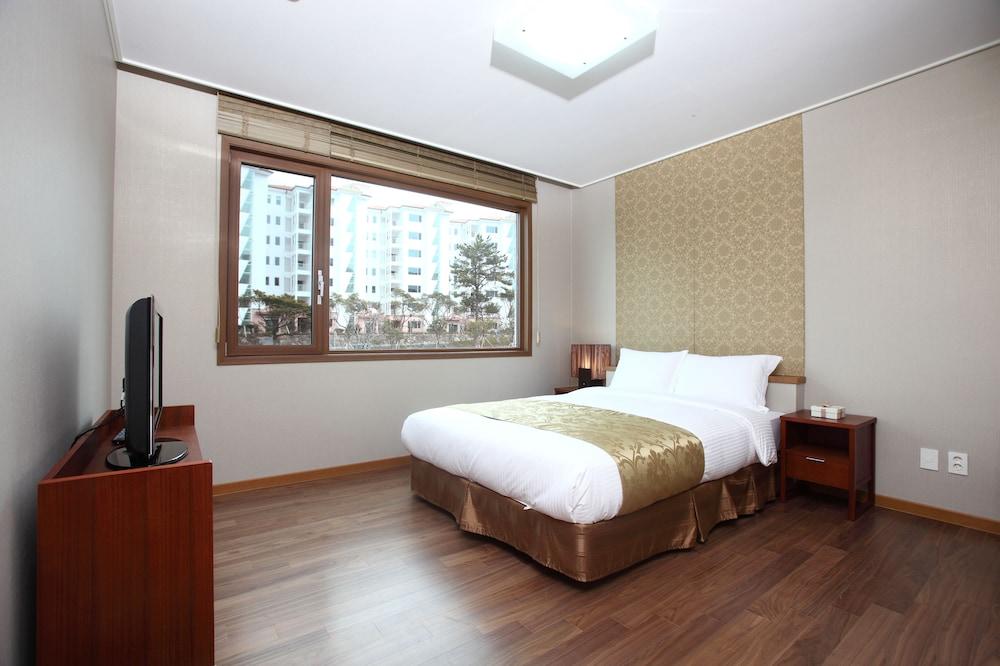 Raon Hotel & Resort Jeju Exteriör bild